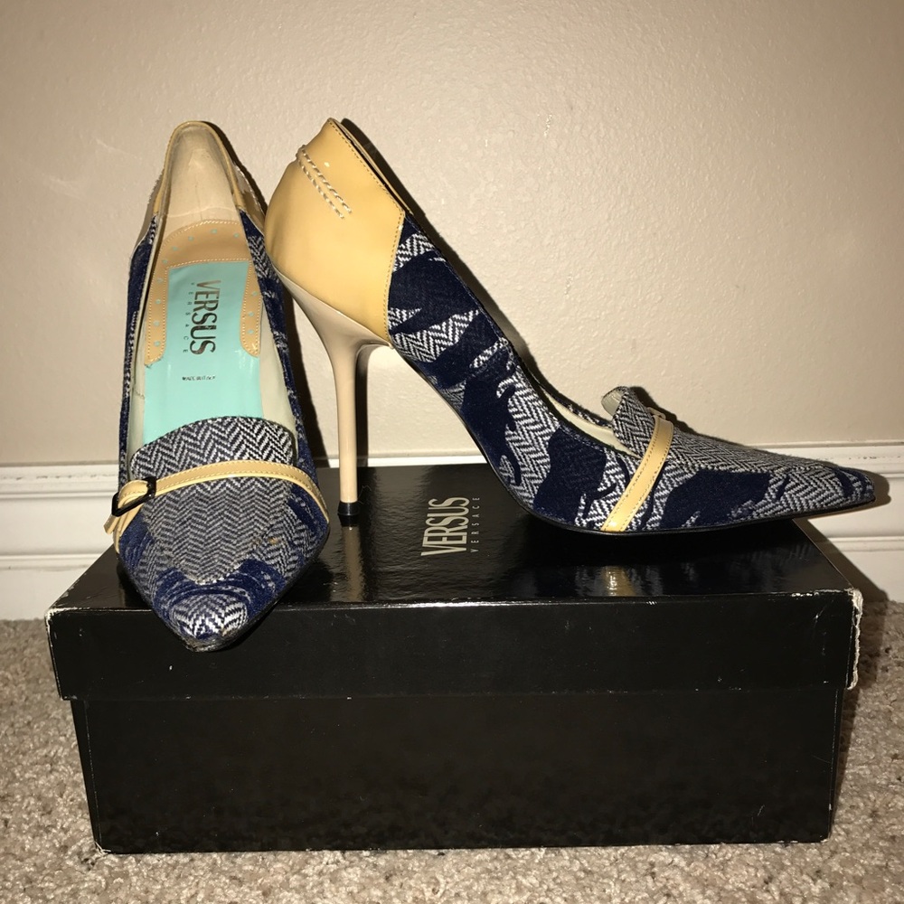 Versus By Versace Navy Chevron Pointed-Toe Heels with Cream Trim